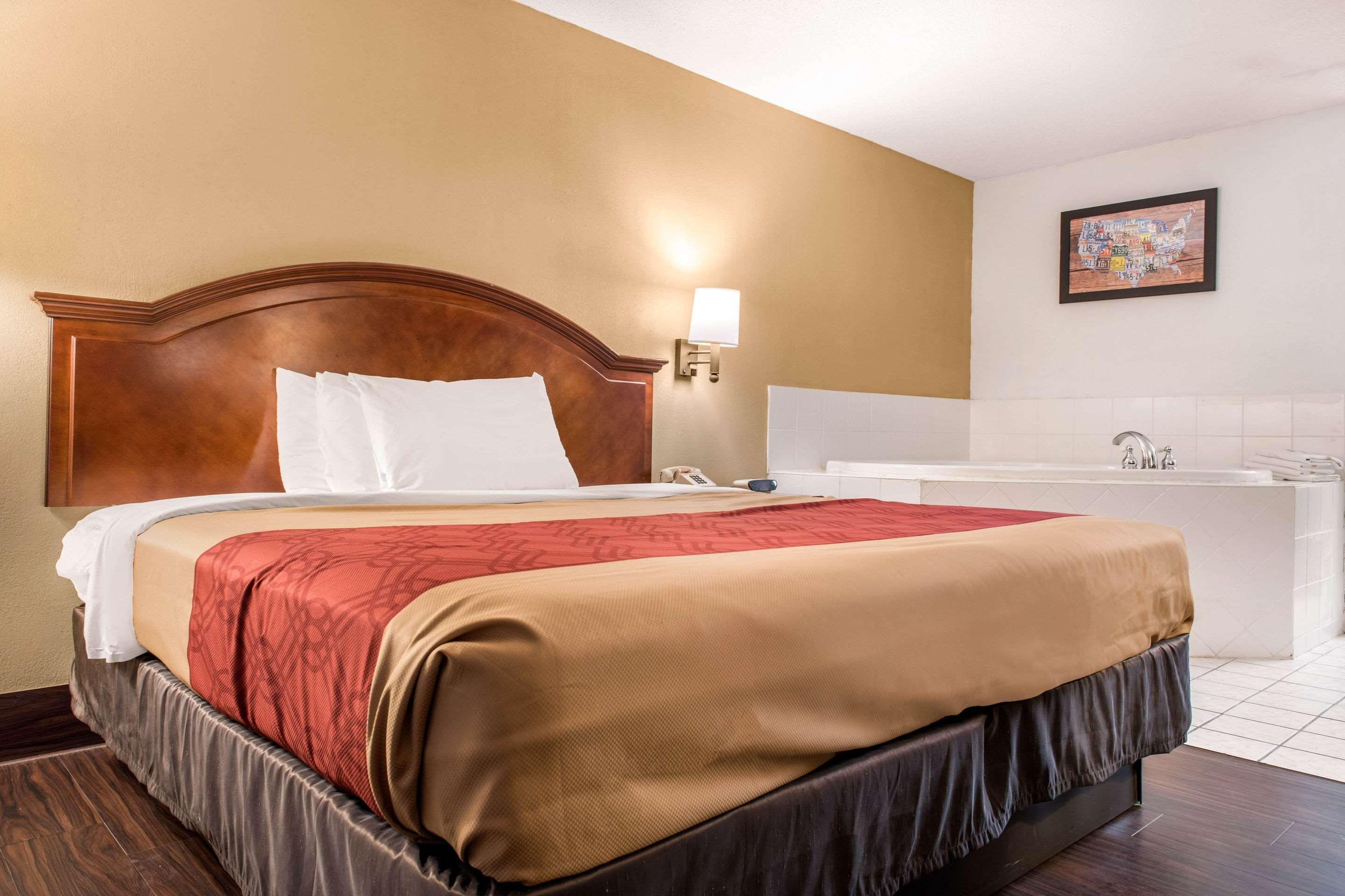 Econo Lodge Holland Exterior foto